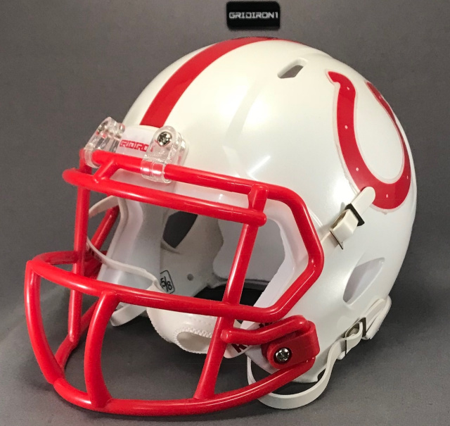 Odessa Bronchos HS 2007-2014 (TX) White chin strap (Only 1 left)